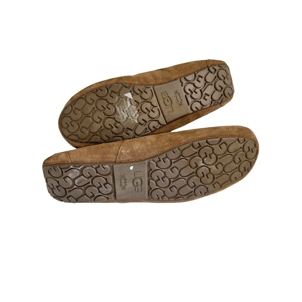 Men's UGG Ascot‎ Corduroy II, Style# 1125932, Size 18, Moccasins Shoes Chestnut